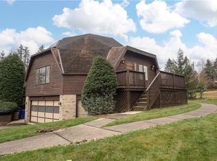 5 Elmhurst Rd, Pittsburgh, PA 15220