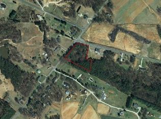 7381 Belews Creek Rd, Belews Creek, NC 27009