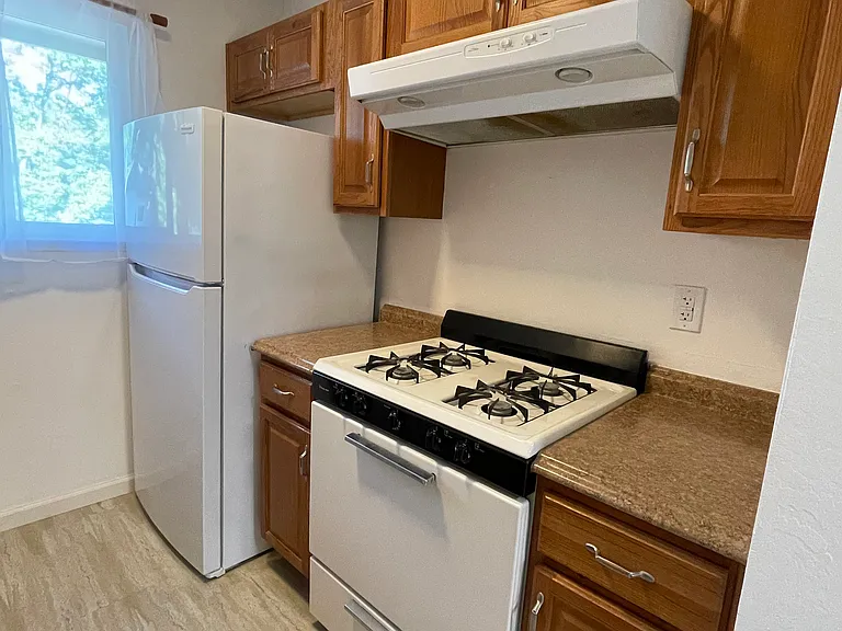 Stove and fridge side