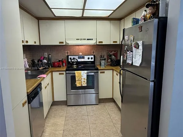 9015 SW 125th Ave #N204, Miami, FL 33186