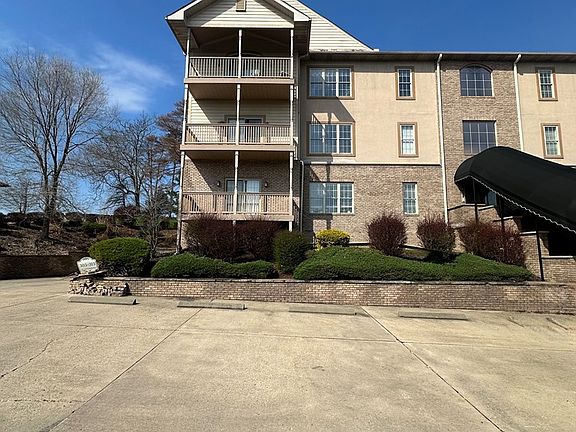 2nd image of 307 Townhouse Rd