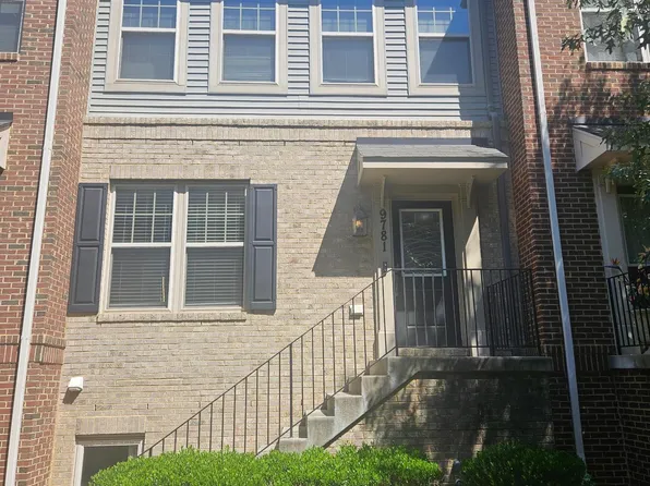 9781 Kilt Pl, Waldorf, MD 20601