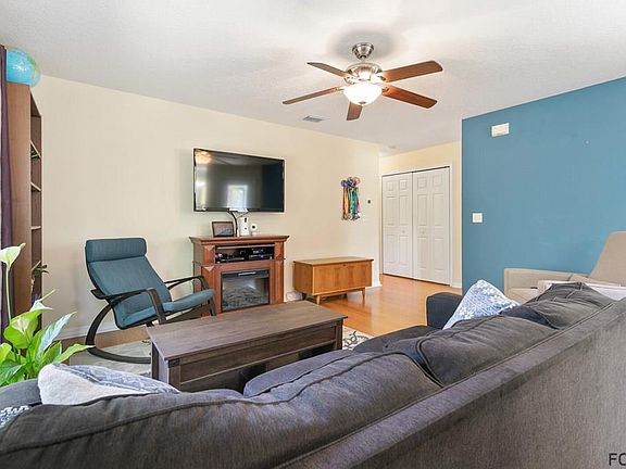 4th image of 136 Wellwood Ln