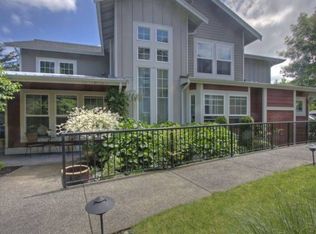 7716 Fairway Ave SE #801, Snoqualmie, WA 98065