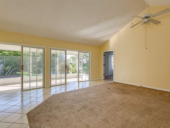 5th image of 123 Ocean Hollow Ln