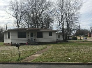 365 Meadow Hill Rd, West Point, MS 39773