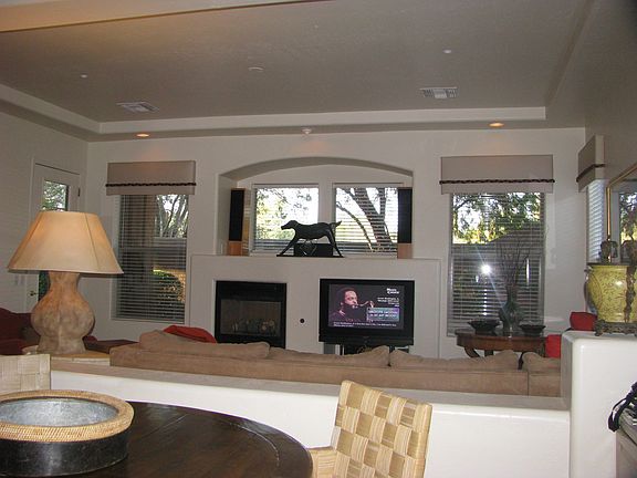 Open fm room &Kitchen