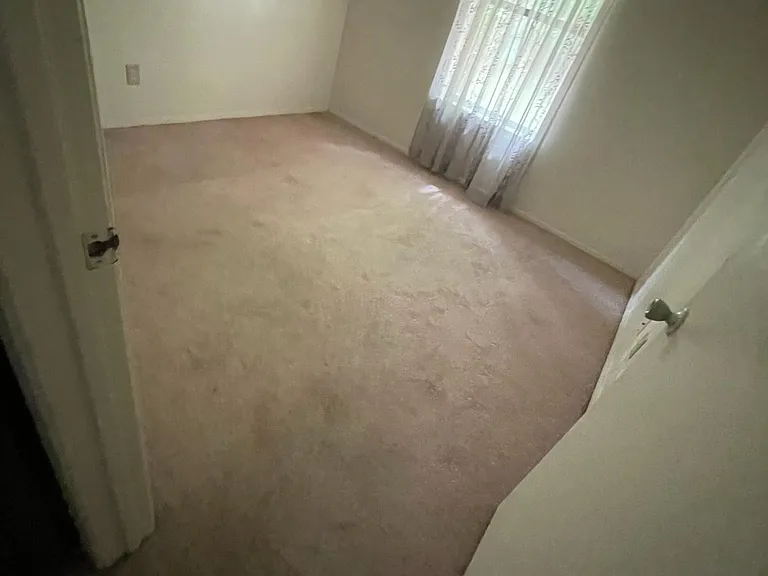 2512 La Paloma Dr — Photo 17