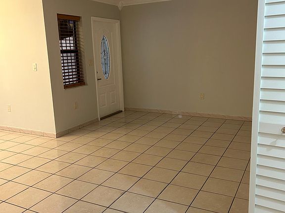 5th image of 495 W Park Dr APT 102
