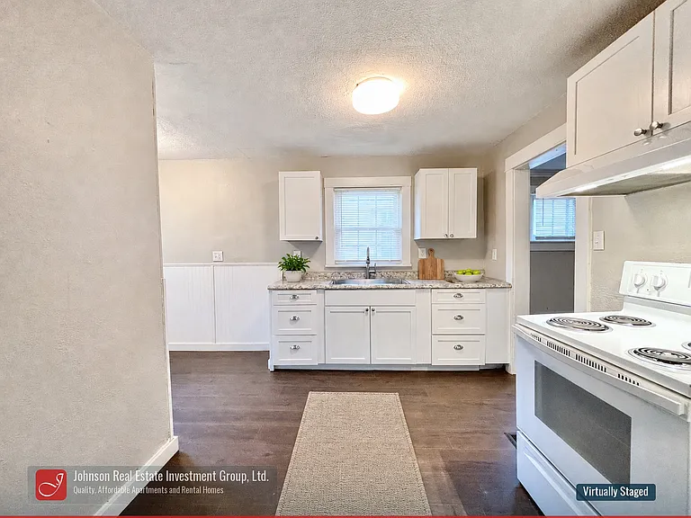 1815 Suman Ave — Photo 2