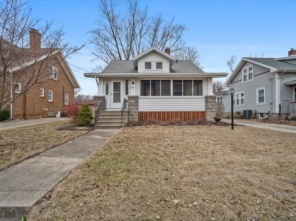 611 Vale St, Bloomington, IL 61701