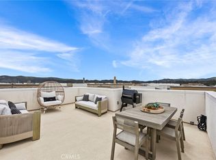 31 Jubilee Way, Ladera Ranch, CA 92694