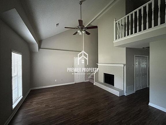 3rd image of 6906 Maury Dr
