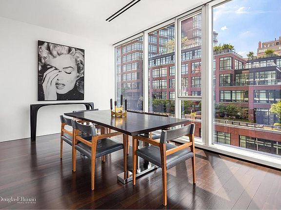 5th image of 165 Charles St APT 13