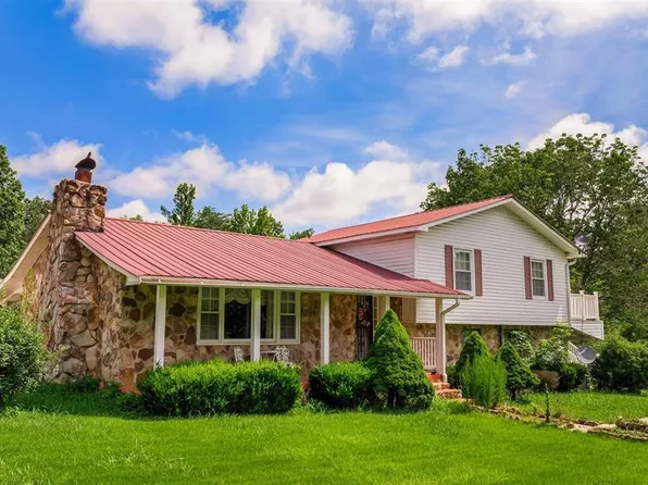 4328 County Road 176, Fort Payne, AL 35967