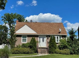 387 Fairview Ave, Dunellen, NJ 08812