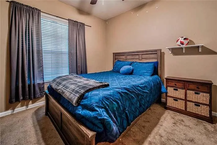 4003 Edgecomb Dr — Photo 7