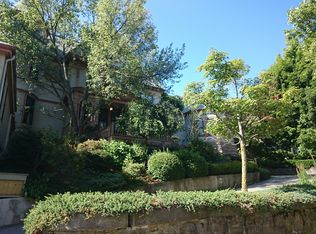 124 Winthrop Rd APT 3, Brookline, MA 02445