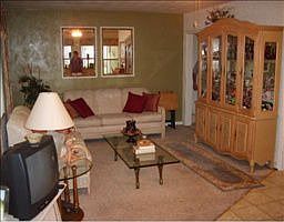 1st image of 715 S Carpenter Ave