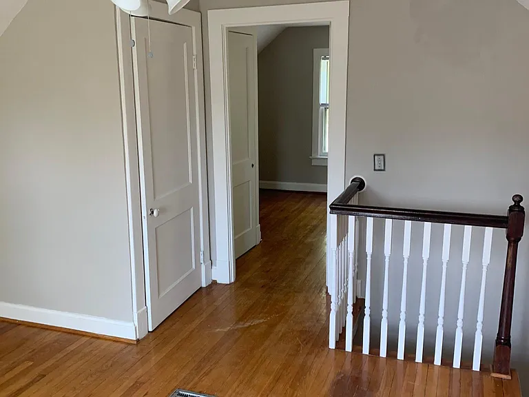 4709 Holly St — Photo 6