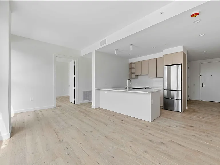 636 W 158th St #2B — Photo 8