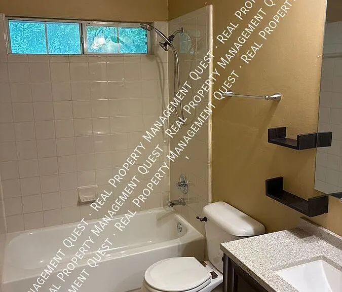 3731 Edgewood Ct — Photo 16