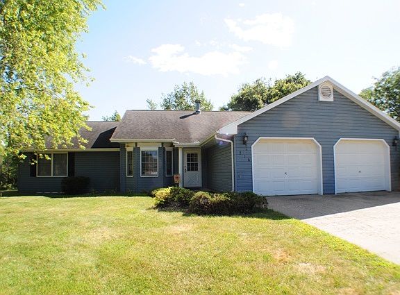 2nd image of 716 Tanglewood Dr