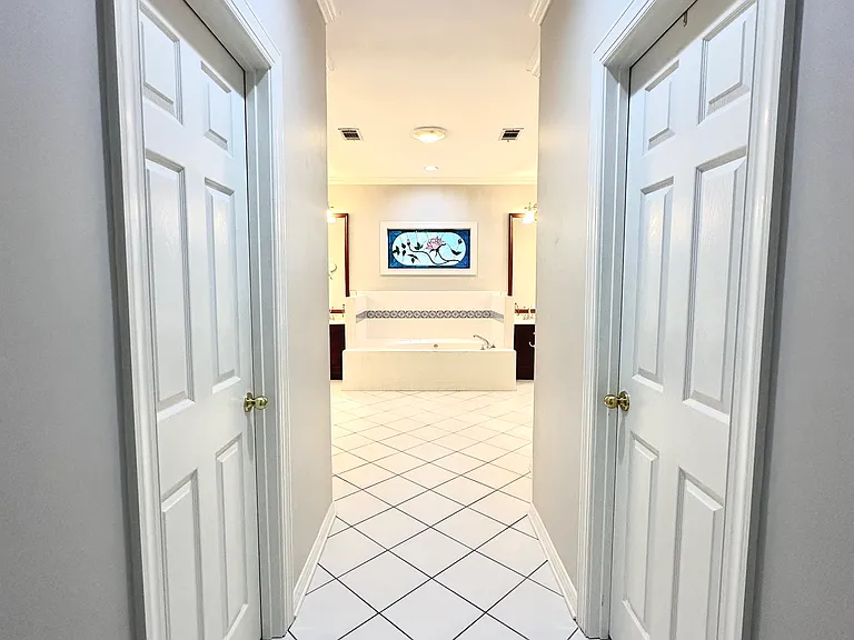 114 Ethan Cv — Photo 12