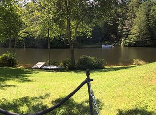 103 Golden Mist Ct, Sapphire, NC 28774