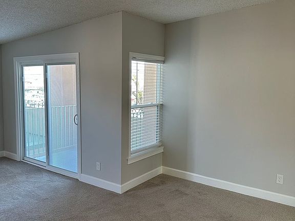 5th image of 24035 Ocean Ave APT 22