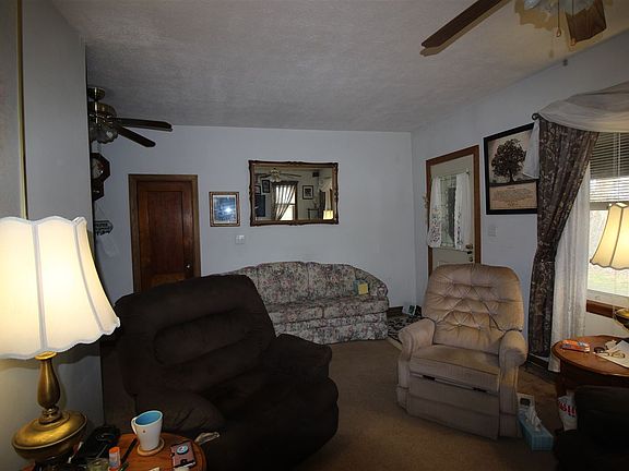 3rd image of 6529 E Dublin Pike