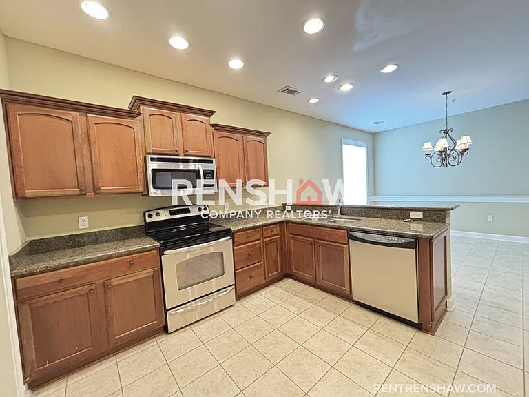 1381 Calumet Farms Dr — Photo 23