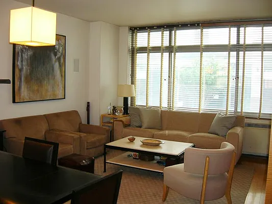 Rented by Sotheby's International Realty | media 27