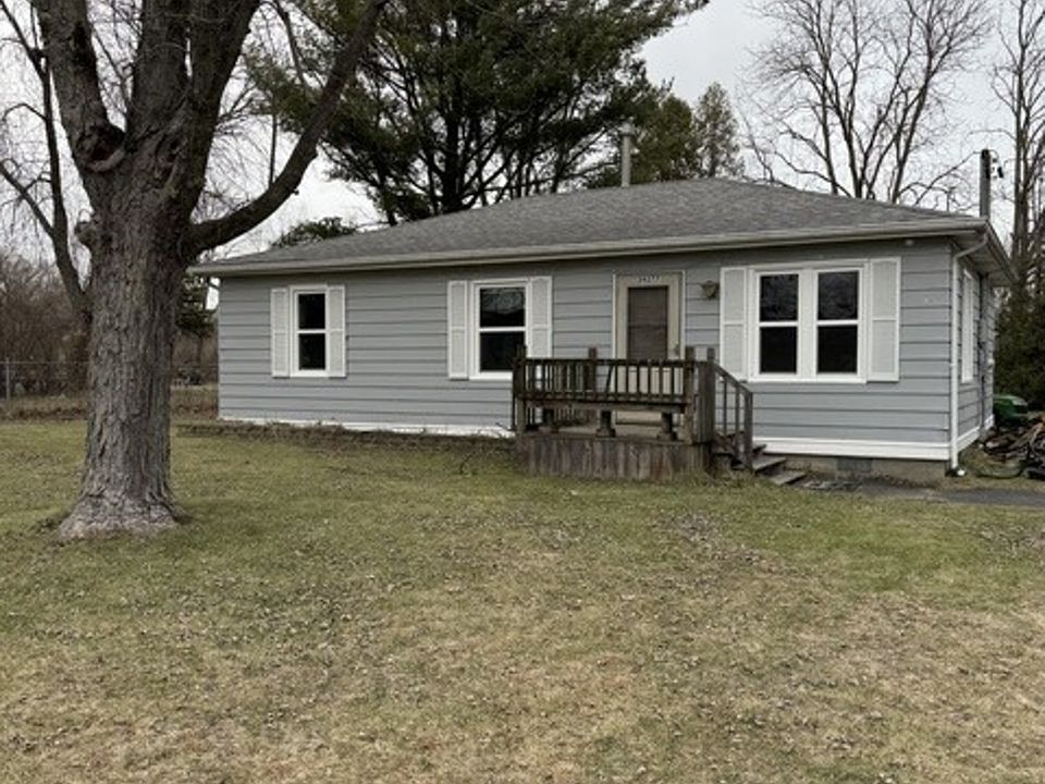 1st image of 39277 N Carol Ln