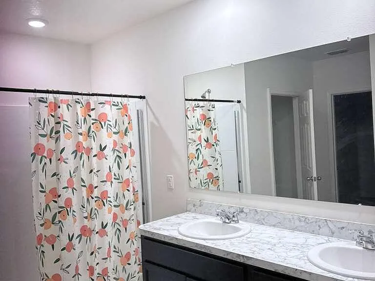 609 Concha St NW — Photo 18
