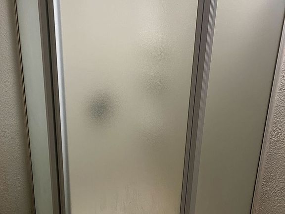 4th image of 2545 Cabot St #F45e50407
