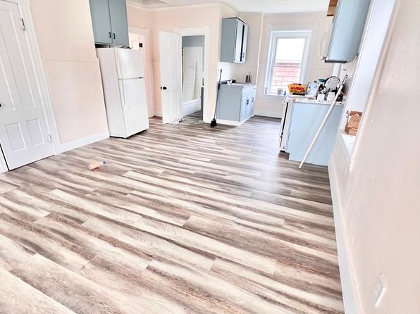 (undisclosed Address)