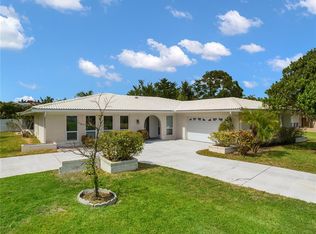 14997 Imperial Point Dr N, Largo, FL 33774
