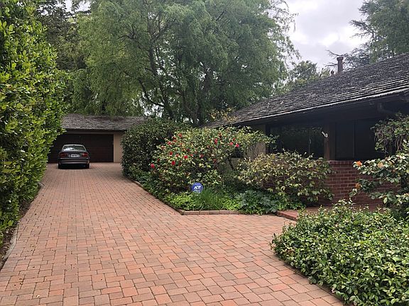 2nd image of 4664 El Camino Corto La Canada