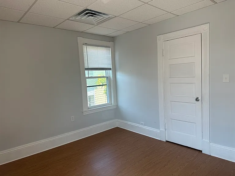 187 White St #3 — Photo 35