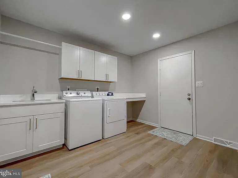 22373 Enoch Rd — Photo 34