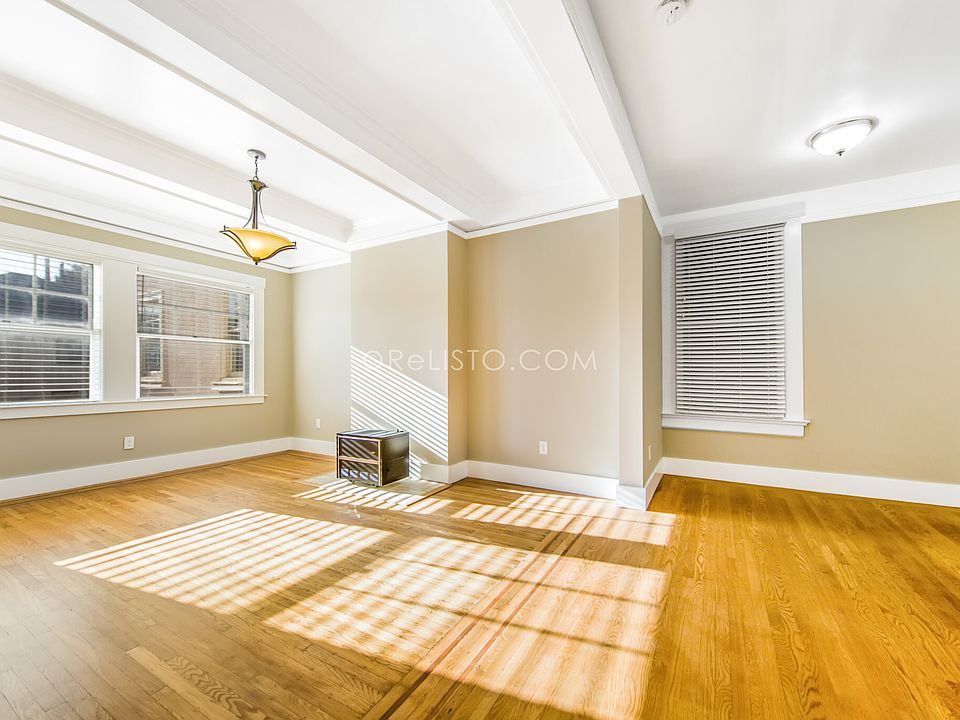 1st image of 350 Spruce St