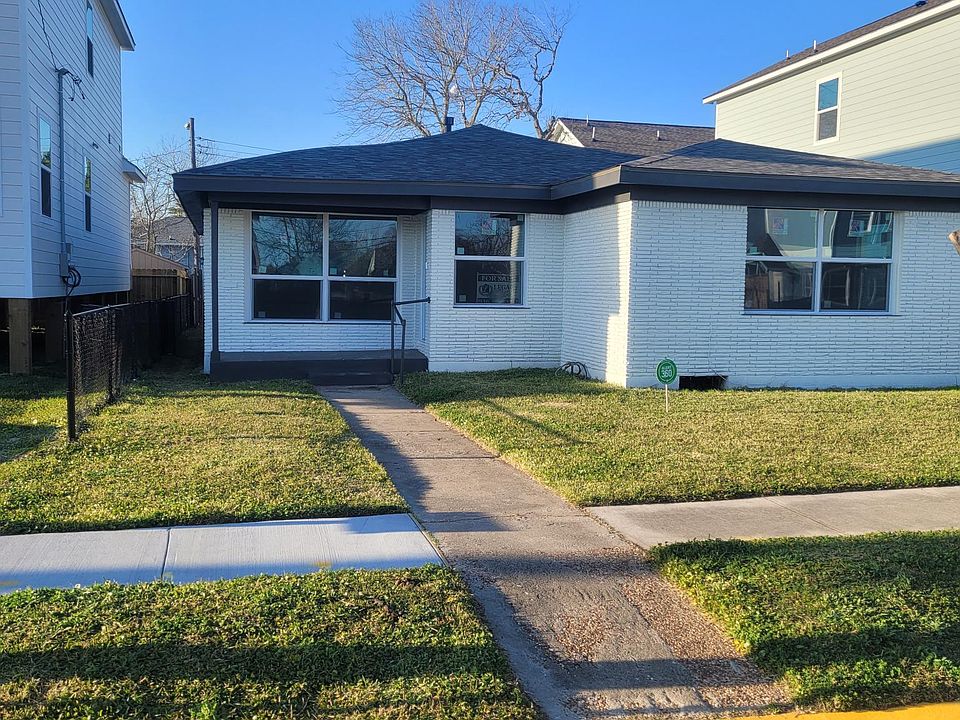 1st image of 4024 Avenue N 1/2