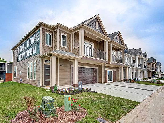 2nd image of 16511 Oasis Meadow Ln