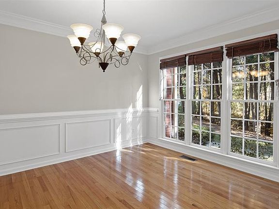 5th image of 3736 Ramsey Dr