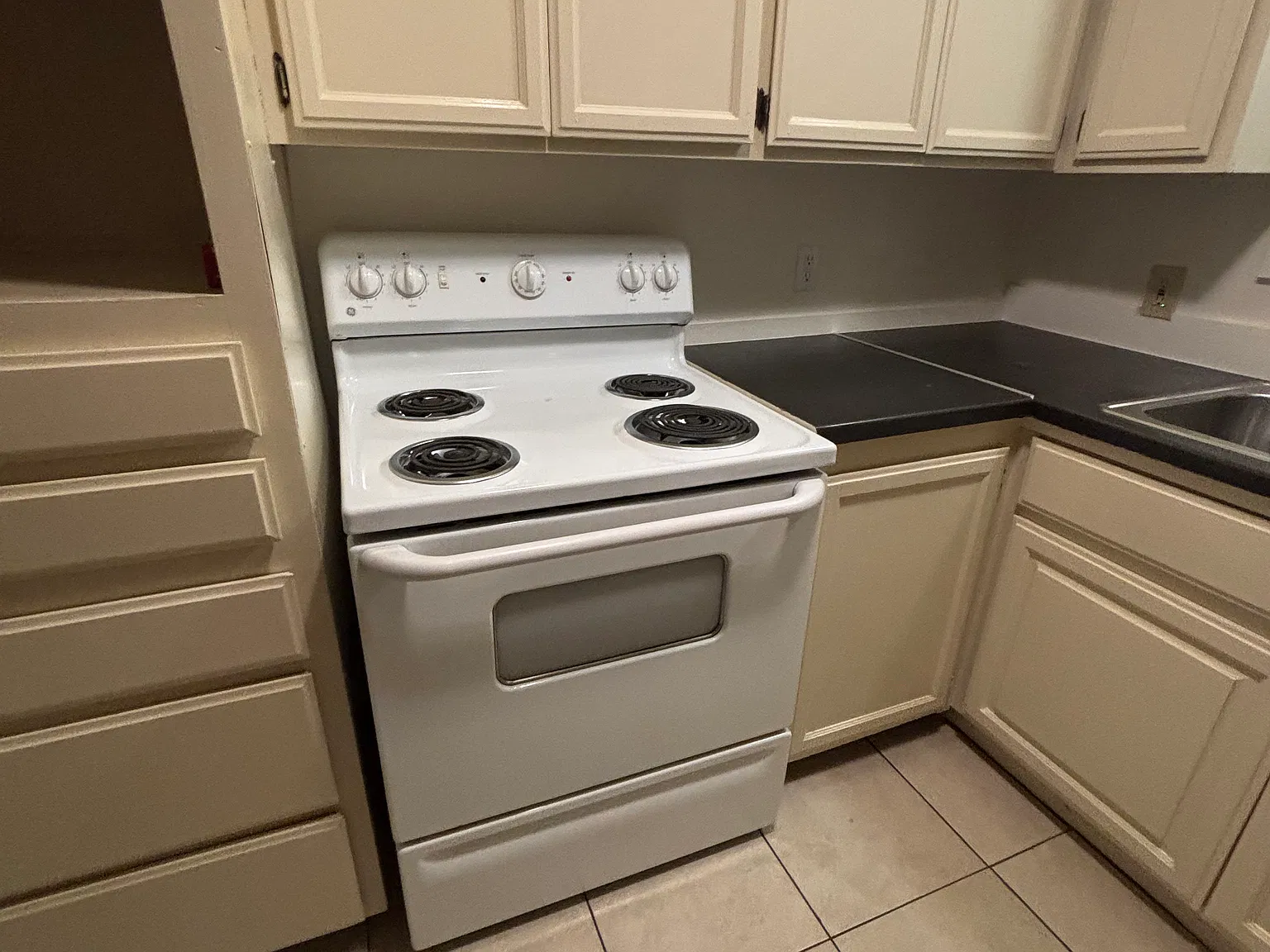 1 bed, $1,395 — Photo 3