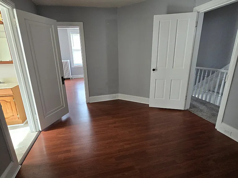 400 W Market St #2 — Photo 8