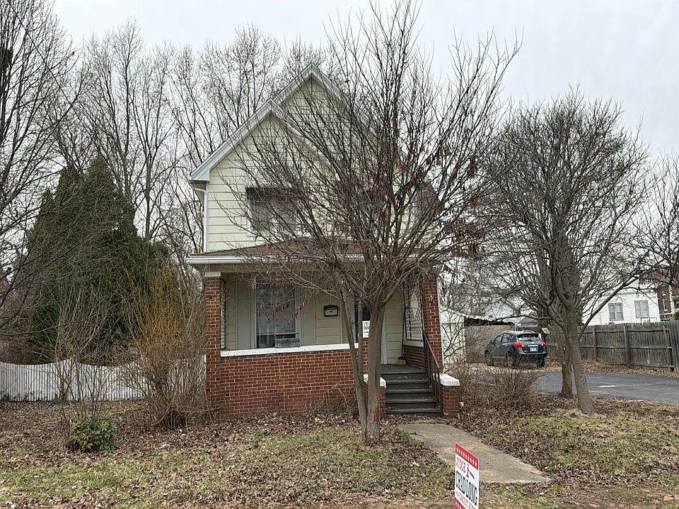 1st image of 512 Clark St