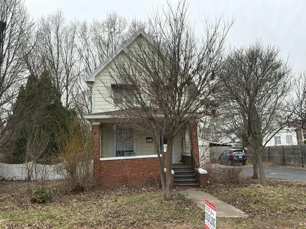 512 Clark St, Galesburg, IL 61401
