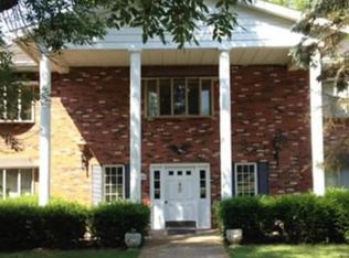 2526 Rebecca Ct W #2, Quincy, IL 62305